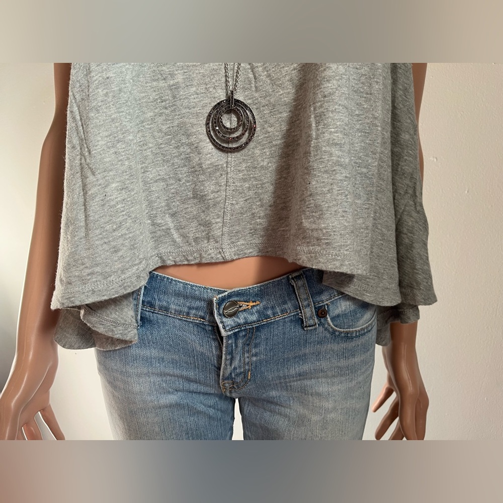 Gray High-Low Tank Top - Picture 4 of 6